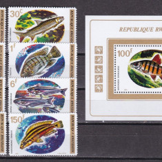 Rwanda 1973 fauna pesti MI 577-584 + bl.33 MNH w62