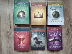 George R R Martin&ndash; seria Cantec de gheata si foc (10 vol.+ bonus) - fantasy