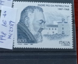 TS21 - Timbre serie Italia 1998 Mi2589