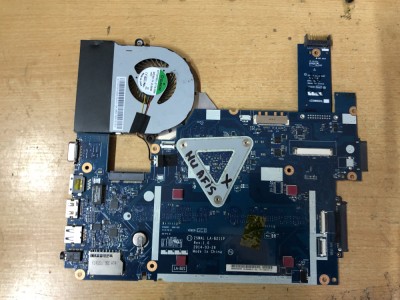 Placa de baza cu defect Acer Aspire E1-572, A181 foto