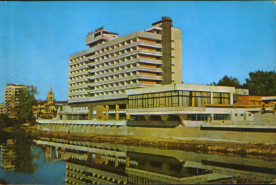 CP circulata 1976 , Oradea - Hotel &amp;quot; Dacia &amp;quot; - 2/scanuri foto