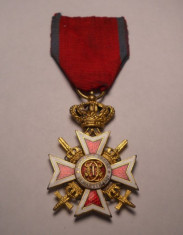 Ordinul Coroana Romaniei Ofiter panglica de Virtute Militara Model de RAzboi foto