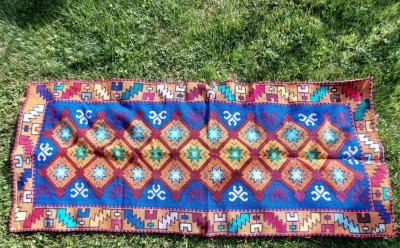 Peretar vechi carpeta taraneasca populara traditionala Maramures, cusatura manuala pe etamina foto