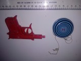 Cumpara ieftin LOT JUCARII - PISTOL METAL SI YOYO-YO YO -LUMAR BEGINNER S