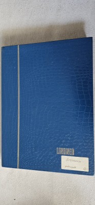 CLASOR CU TIMBRE , ARE 16 DE FILE/32 PAGINI .MARIME CLASOR 23 X 30,5 CM . foto
