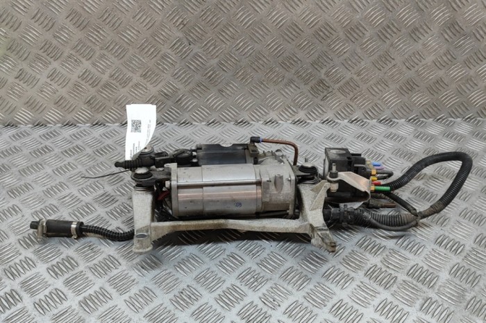 Compresor suspensie pneumatică PORSCHE CAYENNE 9PA 2004 OEM: Off-road | 28931478