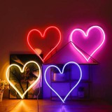 Lampă LED Neon, Model Inimă, Culoare Fucsia, Alimentare USB, Dimensiuni 36.3x29cm, Oem