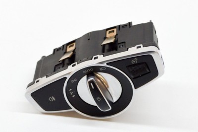 Modul de control comutator faruri MERCEDES-BENZ C Cabrio A205 2019 OEM: 10132806,A2059051810 15490600 foto