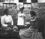 M1636N Fotografie cu copil, Rom&acirc;nia, fin de si&egrave;cle