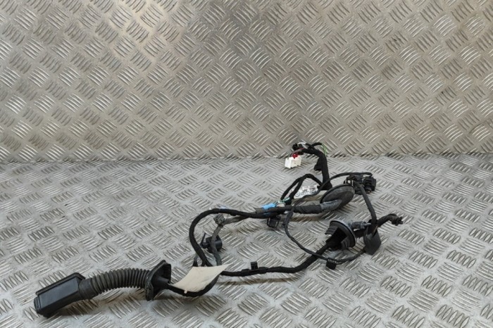 Cablaj ușă st&acirc;nga spate AUDI Q7 4M 2017 OEM: 4M0971687EH,4M0971687 30358067