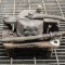 Etrier de fr&acirc;nă dreapta față TOYOTA PRIUS _W3_ 2012 11042139