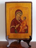 Icoana pe lemn antica, Maica Domnului din Tikvin, doc. 28,5 x 20,5cm