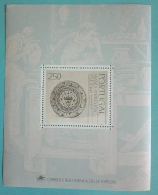 PORTUGALIA -CERAMICĂ POLICROMĂ PORTUGHEZĂ -Colita dantelată -MNH foto