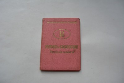 Permis de conducere categoria B, RSR, 1971, pe numele unei femei, cu tichetul de evidenta a contraventiilor foto
