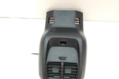Gura de ventilație consola centrală FORD USA Mustang Mach-E 2022 OEM: LJ8B-R045A12-AD,LJ8B-R045B72-A,LJ6B-19C570-AAW 22749072 foto