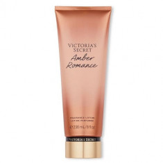 Lotiune de corp parfumata, Victoria's Secret, Amber Romance, Chihlimbar, 236 ml