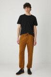 Medicine pantaloni de trening barbati, culoarea maro, neted