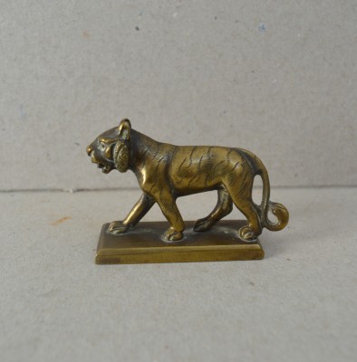 &amp;quot;Tigru&amp;quot; figurina de bronz/alama &amp;quot;Scoala de arta Jaipur&amp;quot; India cca 1900-1920 foto