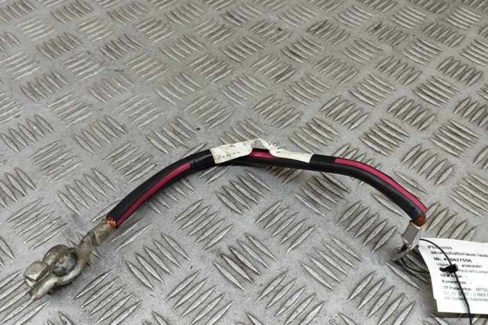 Cablu baterie pozitiv MITSUBISHI LANCER VIII CY_A, CZ_A 2008 OEM: 8524A107 30427556