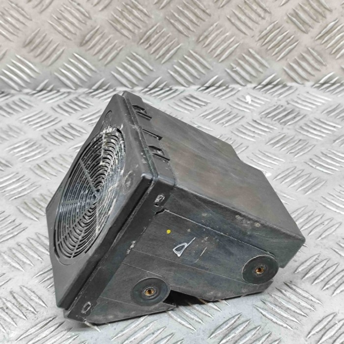 Unitate de control sunet motor AUDI Q4 SUV F4B 2023 OEM: 89A035335