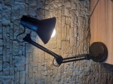 Vand lampa de birou articulata