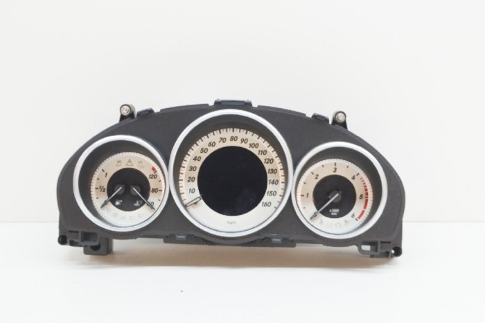 Ceas de bord MERCEDES-BENZ E W212 2014 OEM: A2C53435303,A2129007918,A2C91366700,A2C53435305 11639187