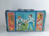 Jucarie din tabla, veche, romaneasca - anii 60 - gentuta ghiozdan gradinita, cutie tabla litografiata, pentru merinde pranz, RSR, 19x12x7cm