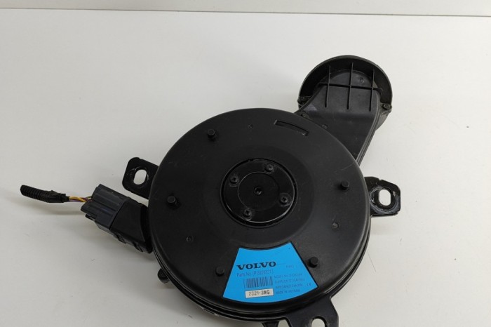 Subwoofer podea dreapta VOLVO XC40 536 2024 OEM: P32265313,32265313 | 29812735