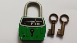 Lacat vechi cu 2 chei- Germania-FTH