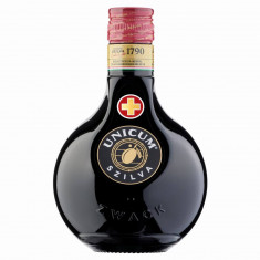 Lichior Unicum Szilva, 0.5 L, 34.5% Alcool, Lichior Szilva Unicum, Bautura Spirtoasa Unicum Szilva, Bautura Alcoolica Unicum Szilva, Bauturi Alcoolice