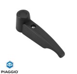 Cumpara ieftin Capac dreapta furca original Piaggio MP3 310 HPE (22) - MP3 400 HPE (22-24) - MP3 530 HPE (22-27) - culoare: negru