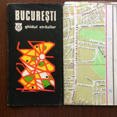 bucuresti ghidul strazilor cu harta oras ghid turism editura stadion 1973 RSR