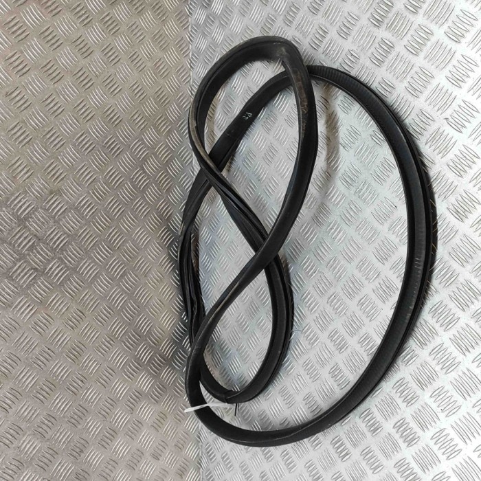 Garnitura ușă dreapta față TESLA MODEL X 2020 OEM: 1459237-00-F