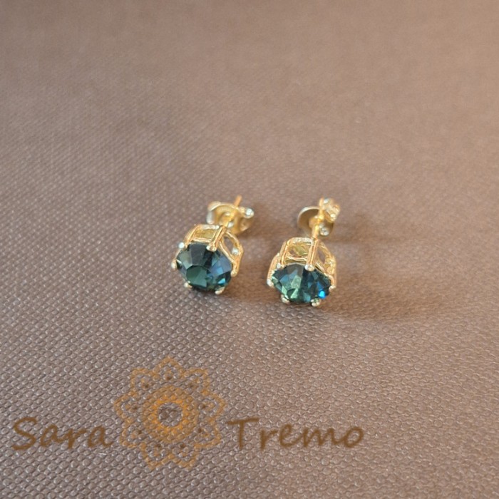 Cercei Placati pe Lobul Urechii cu Cristal Zirconia Rotund Albastru si Prindere Fluturas