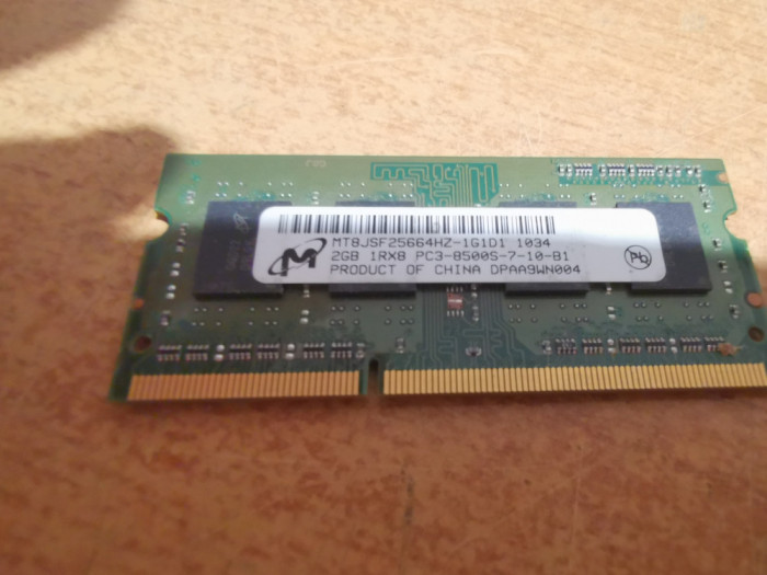 Ram Laptop Micron 2GB DDR3 PC3-8500S MT8JSF25664HZ-1G1D1