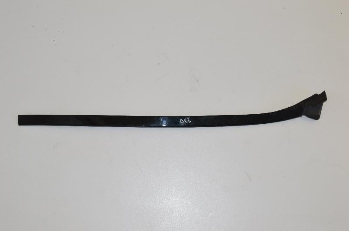 Ornament vertical parbriz dreapta MERCEDES-BENZ E T-Model S212 2011 OEM: A2126901082 2496702