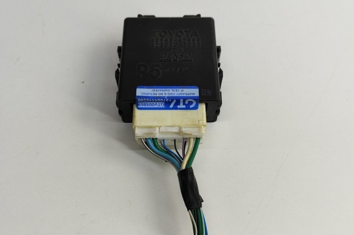 Alt modul de control TOYOTA PRIUS _W5_ 2016 OEM: 85940-47060,423000-3000 28883918