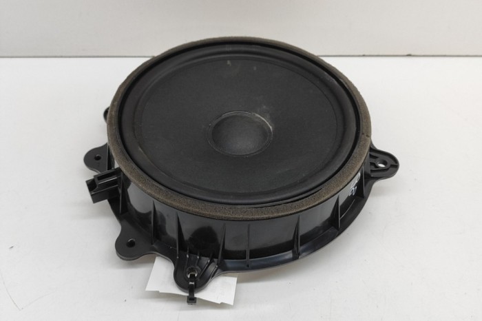 Difuzor ușă dreapta față TESLA MODEL Y 2022 OEM: 1079744-00-E | 29982846