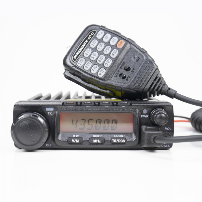 Aproape nou: Statie radio UHF PNI Dynascan M-6D-U, 440-470 Mhz, alimentare 12V, ton