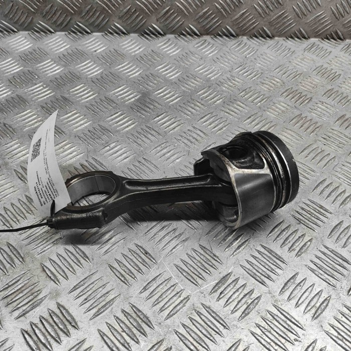 Piston SEAT LEON 1P1 2012 OEM: 03G107065C,038105401J