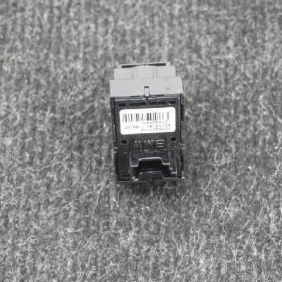 Buton geam ușă st&amp;acirc;nga față BMW 4 Gran Coupe F36 2017 OEM: 9208107 3942810 foto