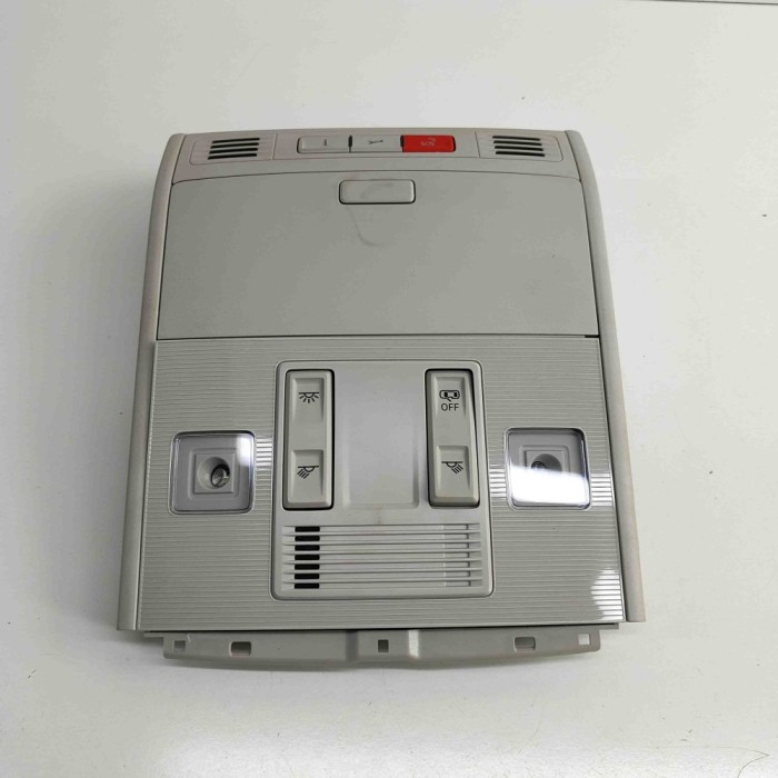 Iluminare interioară VW TAIGO CS1 2023 OEM: 5G0868837D,5Q0951172B,3B0035711B 30114570