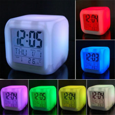 Ceas digital iluminat LED, temperatura, calendar, functie alarma, 8 melodii foto