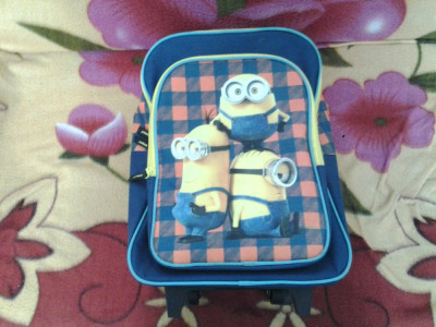 Minions 45 cm Troler Rucsac, Ghiozdan, Geanta scoala elevi 7 - 10 ani foto