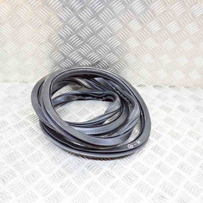 Garnitura ușă st&amp;acirc;nga spate VW ID.3 E11 2021 OEM: 10A867913B,10A867913 foto