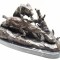 Goana dupa rate-statueta din bronz pe un soclu din marmura YY-6