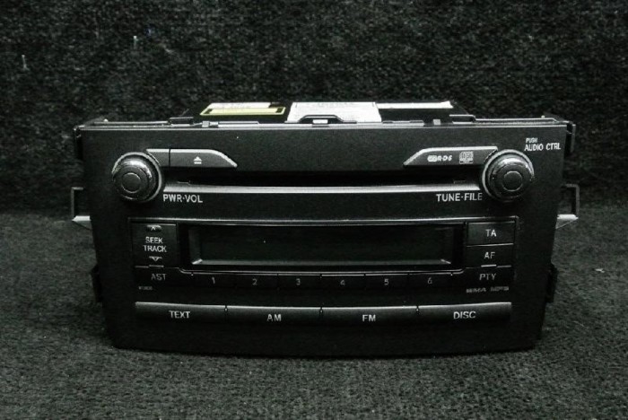 Unitate radio CD TOYOTA AURIS _E15_ 2008 OEM: 86120-02520 1682729
