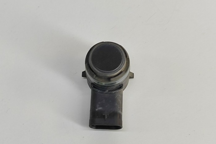 Senzor de parcare spate VW PASSAT B8 3G2 2015 OEM: 5Q0919275B 28528226