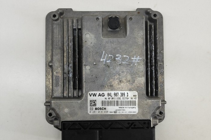 Unitate de control motor SKODA OCTAVIA III Combi 5E5 2013 OEM: 04L907309D,0281018498,1039S57281 22474596