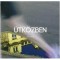&Uacute;tk&ouml;zben - Strausz J&aacute;nos